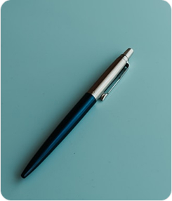 dark-green-pen